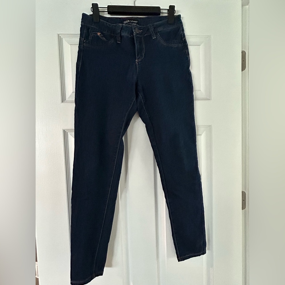 Royalty size 8 skinny jeans